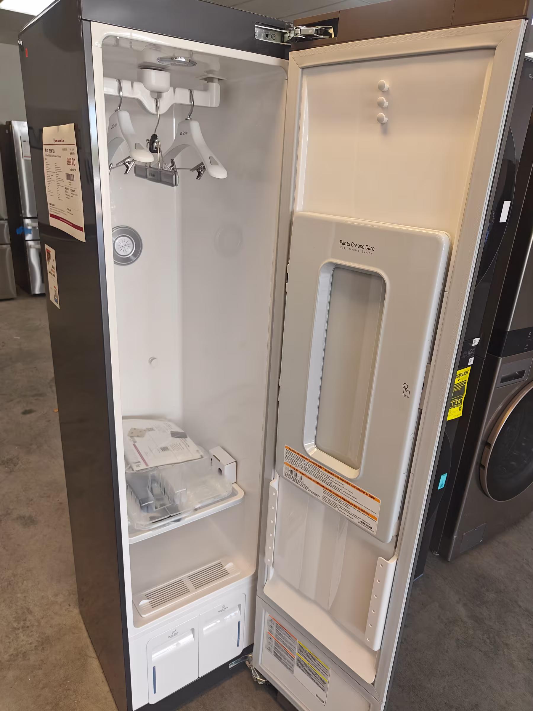 LG Styler® Smart Steam Closet with 3 Hangers - Mirror