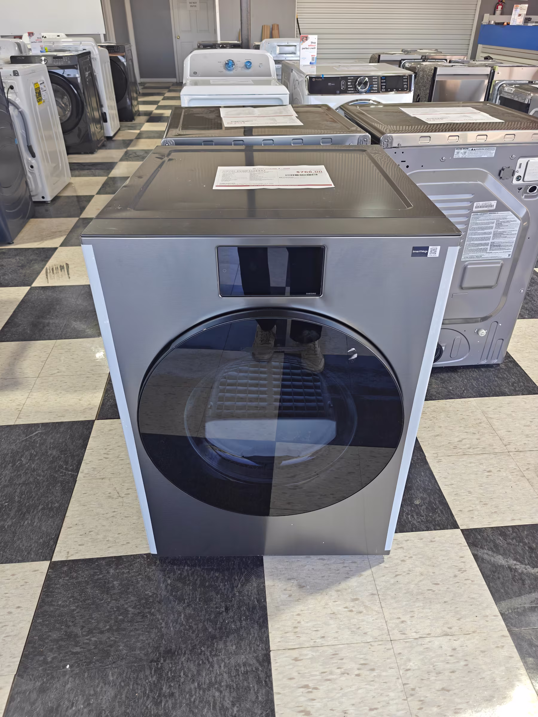 7.6 cu. ft. Bespoke AI Ultra Capacity Front Load Electric Dryer with AI Home and AI OptiDry+ in Dark Steel