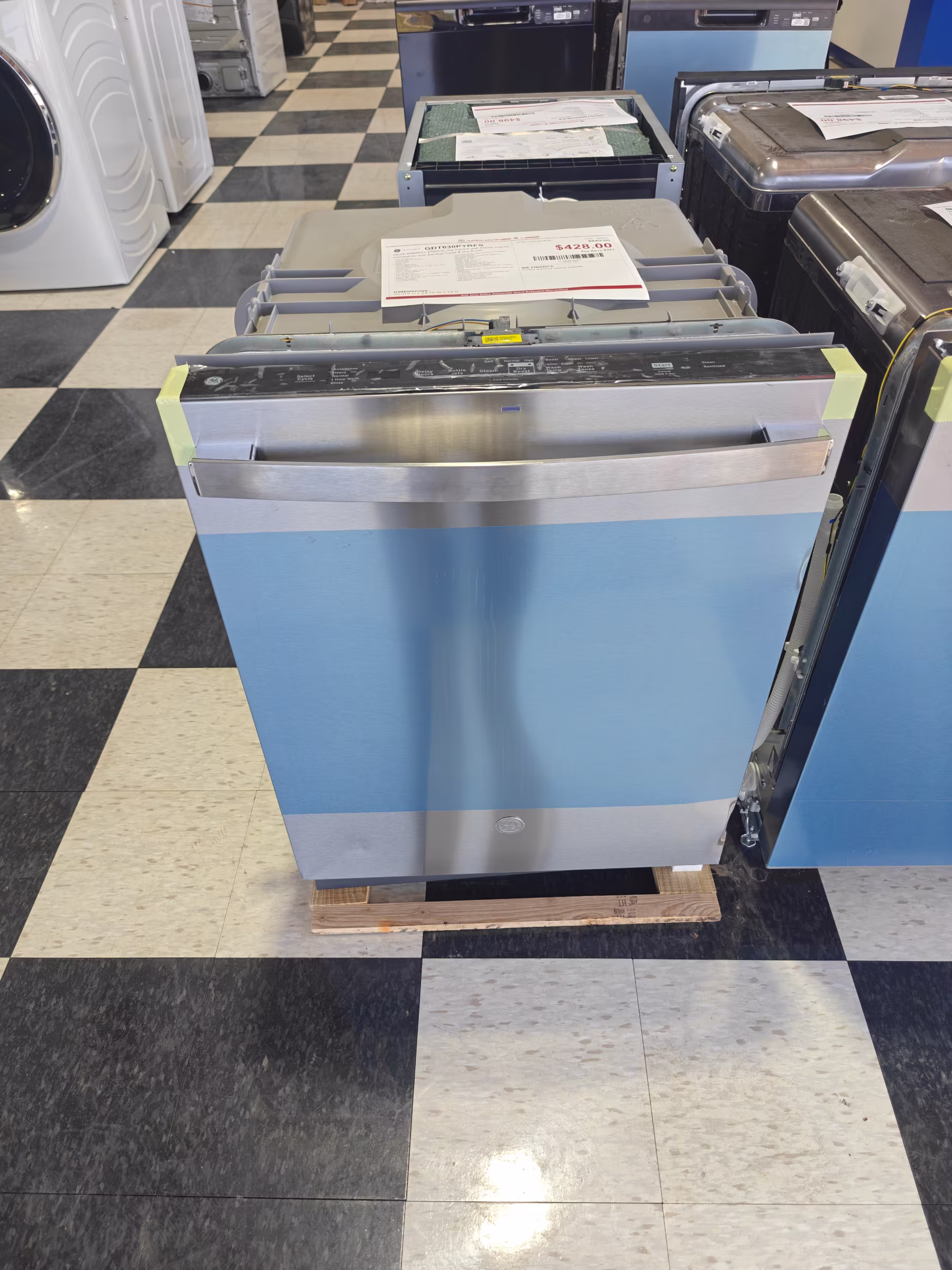 GE® ENERGY STAR® Top Control with Plastic Interior Dishwasher with Sanitize Cycle & Dry Boost
