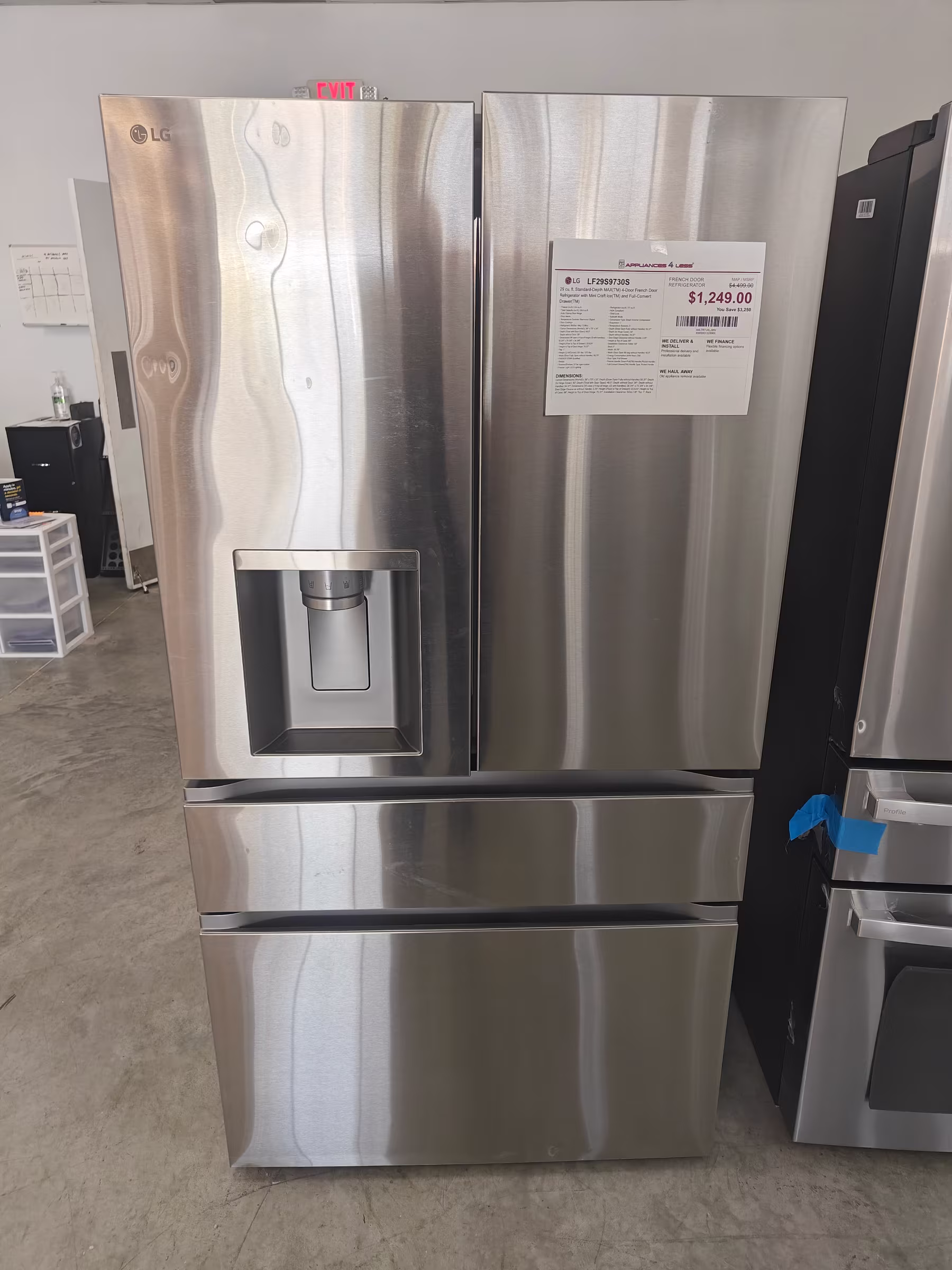 29 cu. ft. Standard-Depth MAX™ 4-Door French Door Refrigerator with Mini Craft Ice™ and Full-Convert Drawer™