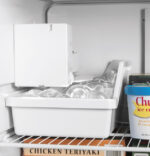 GE GE(R) ENERGY STAR(R) 17.5 Cu. Ft. Top-Freezer Refrigerator GIE18GSNRSS (a4lusa8cg6i2) (7)