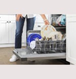 GE GE(R) ENERGY STAR(R) Dishwasher with Front Controls GDF460PGTWW (a4lzi1qpdc3m) (7)