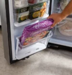 GE Profile GE Profile(TM) ENERGY STAR(R) 28.3 Cu. Ft. Quad-Door Refrigerator with Dual-Dispense AutoFill Pitcher PAE28BYTFS (a4lihgrz0xkk) (8)